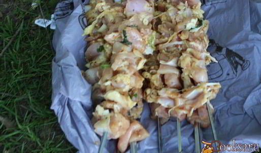 шашлык из куриного филе на минералке