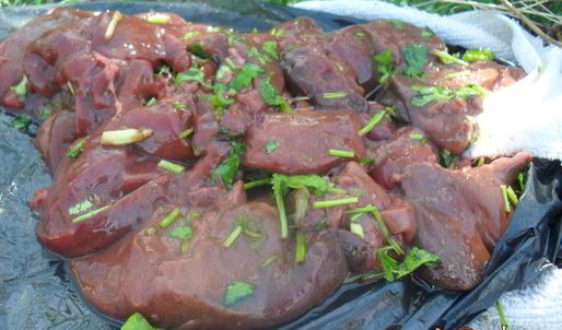 шашлык из печени индейки с шампиньонами