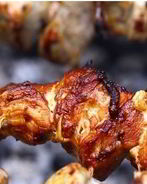 Шашлык из свинины с луком в кефире