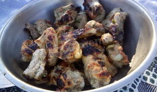 шашлык из свиных ребрышек