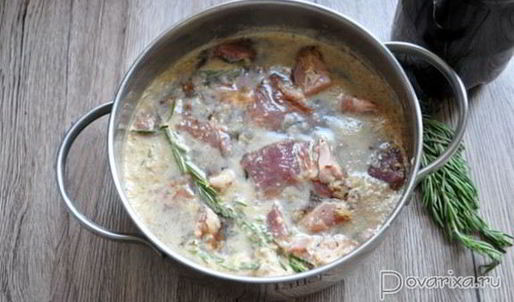 шашлык, маринованный в квасе со специями