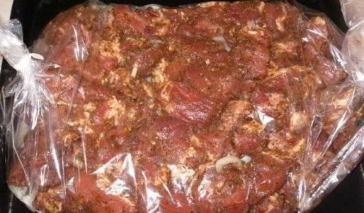 шашлык на луковой подушке в духовке