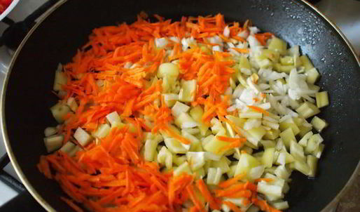 шашлыки с соусом