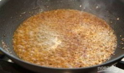 говяжий стейк с соусом