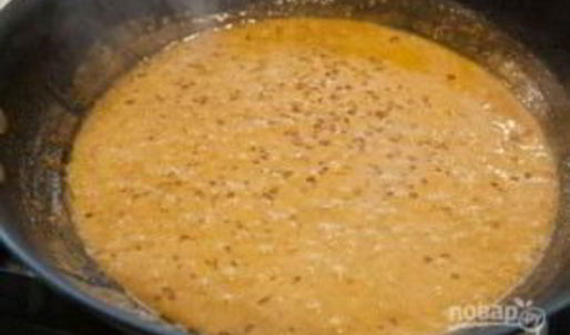 говяжий стейк с соусом