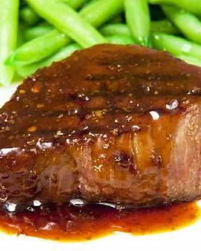 Говяжьи стейки в маринаде по-американски