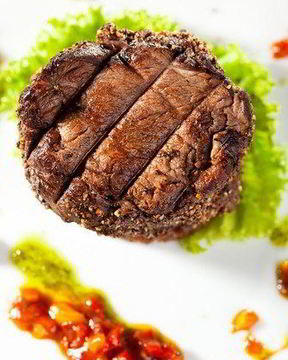 Говяжьи стейки в острой глазури