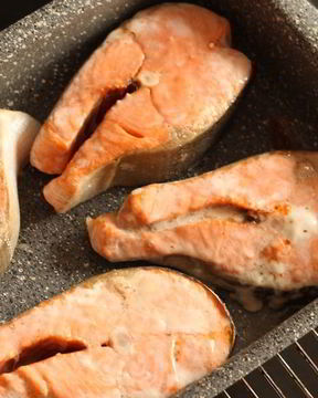 Кижуч стейки в духовке