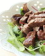 Мини-стейки из говядины с мирином по-японски