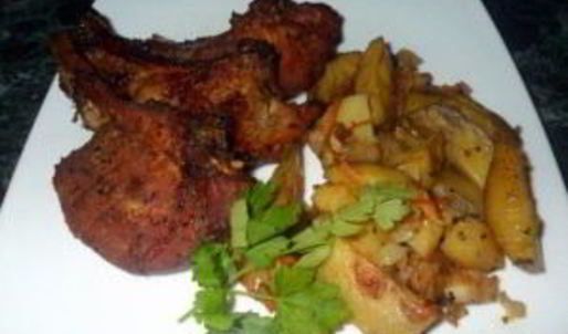 нежные стейки из свинины с чесноком в духовке