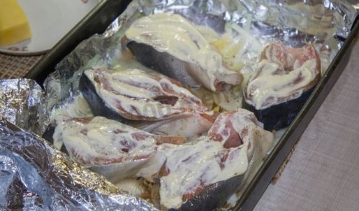 стейк из горбуши в духовке