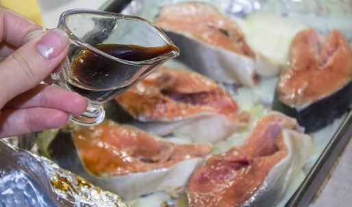 стейк из горбуши в духовке