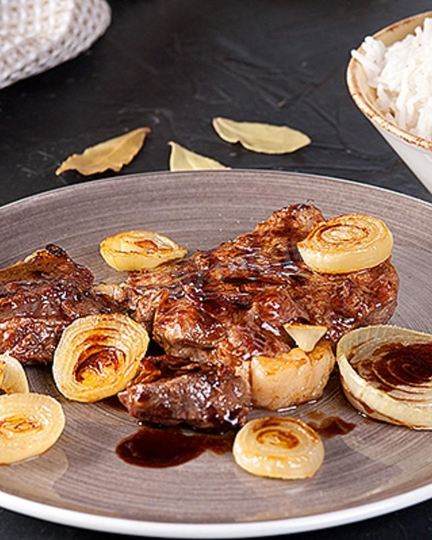 Рецепт стейка из говядины в лимонно-соевом соусе