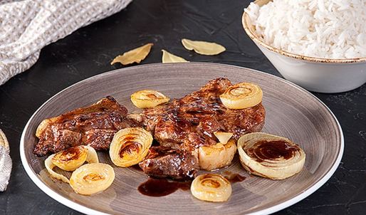 стейк из говядины в лимонно-соевом соусе