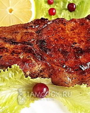 Стейк из свинины на кости