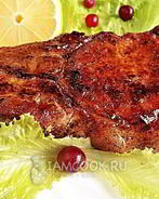 Стейк из свинины на кости