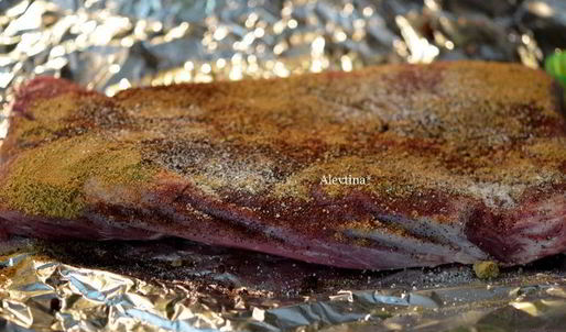 стейк с томатной сальсой