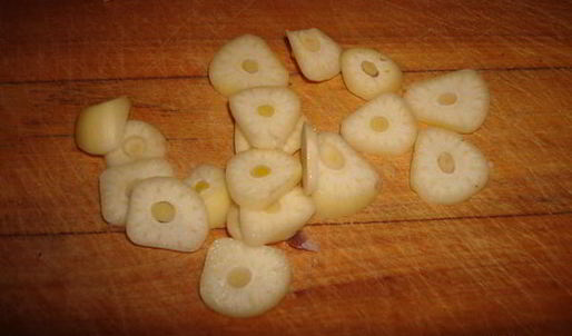 стейк со спаржей