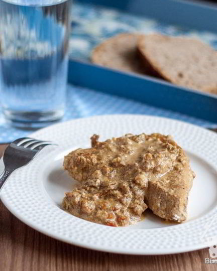 Рецепт стейков из индейки с миндальным соусом