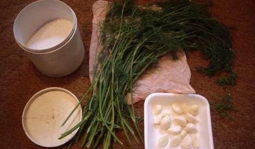 стейки на решетке и картошка-трясучка