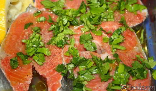 стейки нерки на гриль-доске