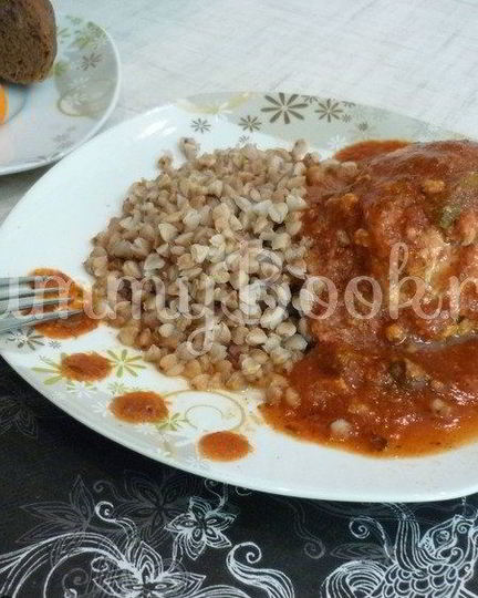 Рецепт чесночных тефтелей с морковью в остром соусе