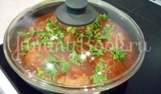 чесночные тефтели с морковью в остром соусе