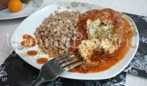 чесночные тефтели с морковью в остром соусе