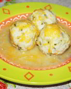 Индюшиные тефтели в молочной подливе