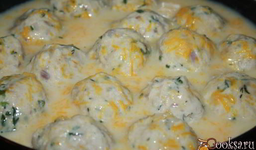 индюшиные тефтели в молочной подливе