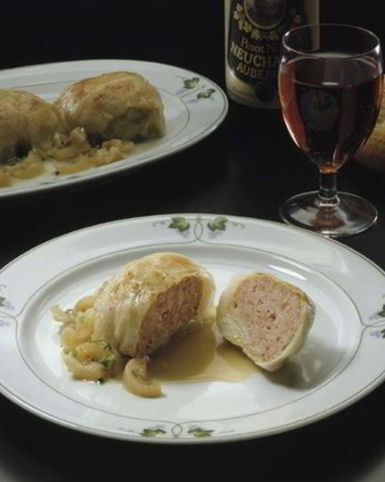 Рецепт мясных тефтелей с рисом под молочным соусом