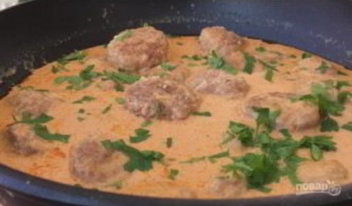 очень нежные тефтели в томатно-сметанном соусе