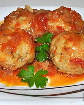 Рыбные тефтели в томатном соусе