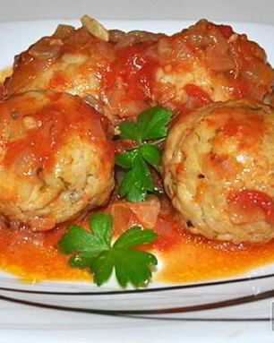 Рыбные тефтели в томатном соусе