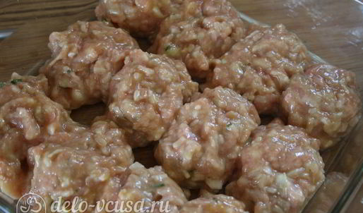 тефтели из индейки с рисом