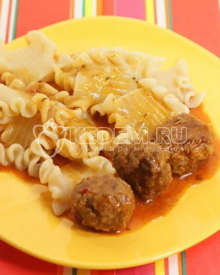 Рецепт тефтели с лапшой в томатном соусе