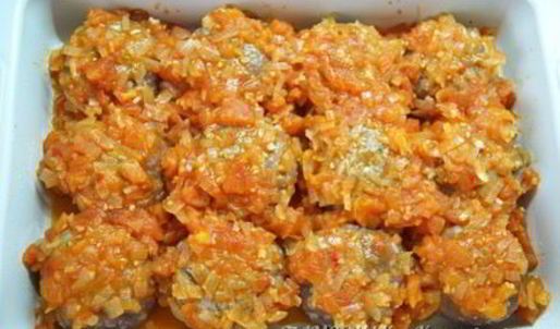 тефтели с сыром в соусе из томатов