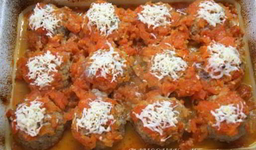 тефтели с сыром в соусе из томатов