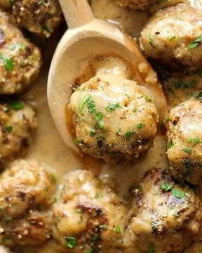 Тефтели в белом соусе