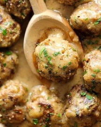 Рецепт тефтелей в белом соусе