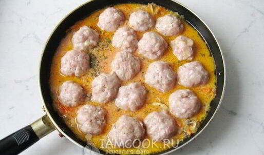 тефтели в грибном соусе