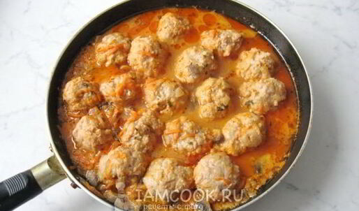 тефтели в грибном соусе