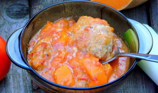 тефтели в соусе с тыквой