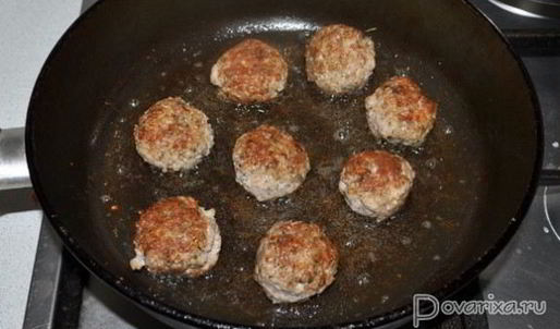 тефтели, запеченные в багете