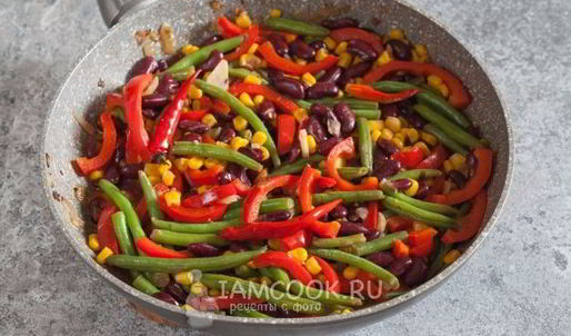 текс-мекс гарнир из фасоли и кукурузы
