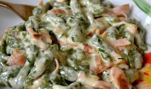 тирольские клецки со шпинатом