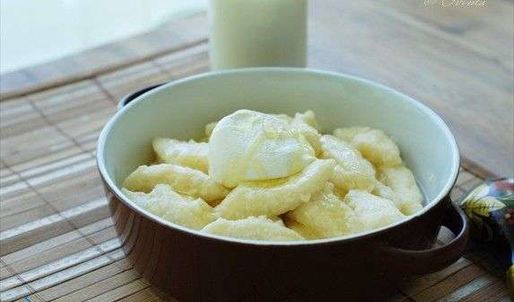 ленивые вареники с топленым молоком