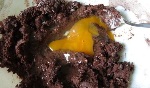 шоколадные вареники с ягодами