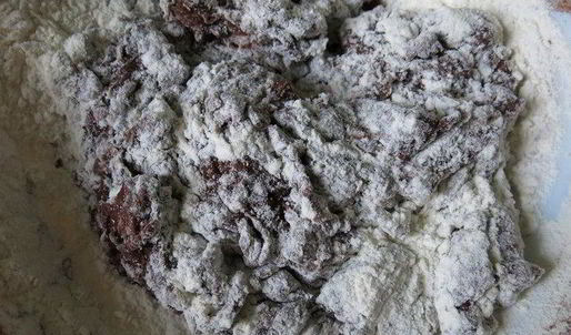 шоколадные вареники с ягодами