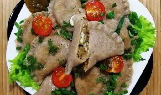 цельнозерновые вареники с тунцом и моцареллой